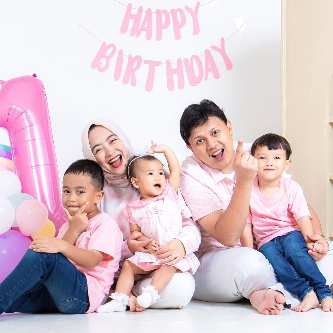birthday | studio foto bogor – dua transisi birthday | studio foto bogor - dua transisi